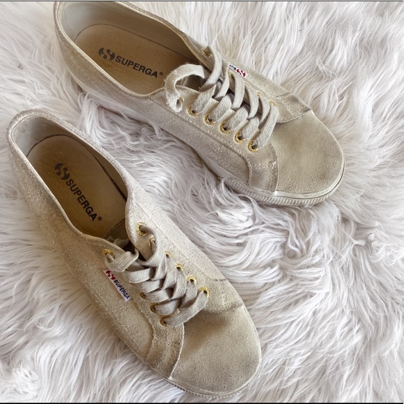 superga size 9